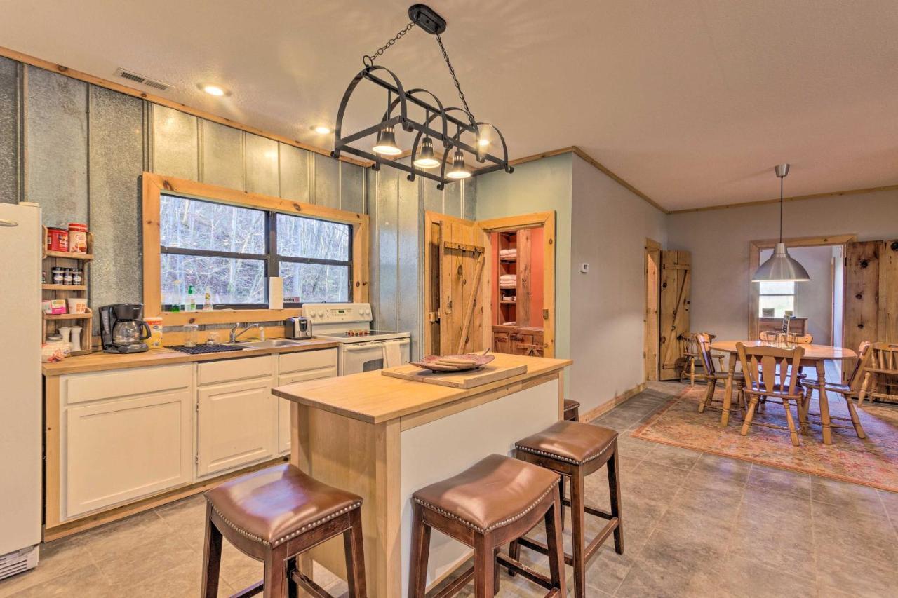 Pet-Friendly Blue Ridge, Cherokee Forest Retreat! Greeneville Ngoại thất bức ảnh